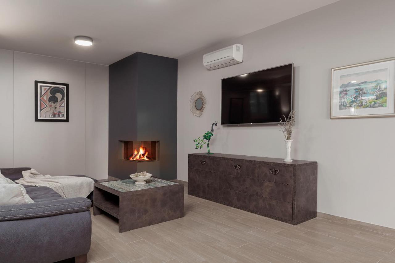 Luxury Rooms Vila Carissa Malinska Exterior foto